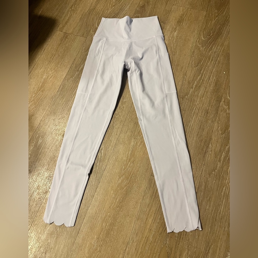 Lilac Aerie Scalloped Leggings